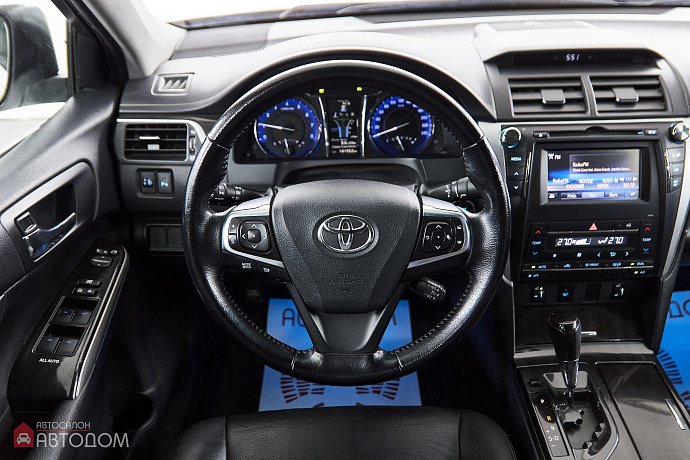 Toyota Camry (VII (XV50) Рестайлинг) 2.0 AT (150 л.с.) 2015(7)