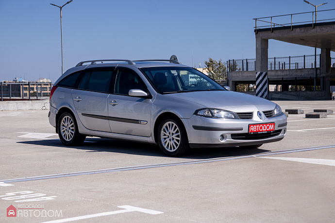 Renault Laguna (II Рестайлинг) 1.6 MT (112 л.с.) 2007(1)